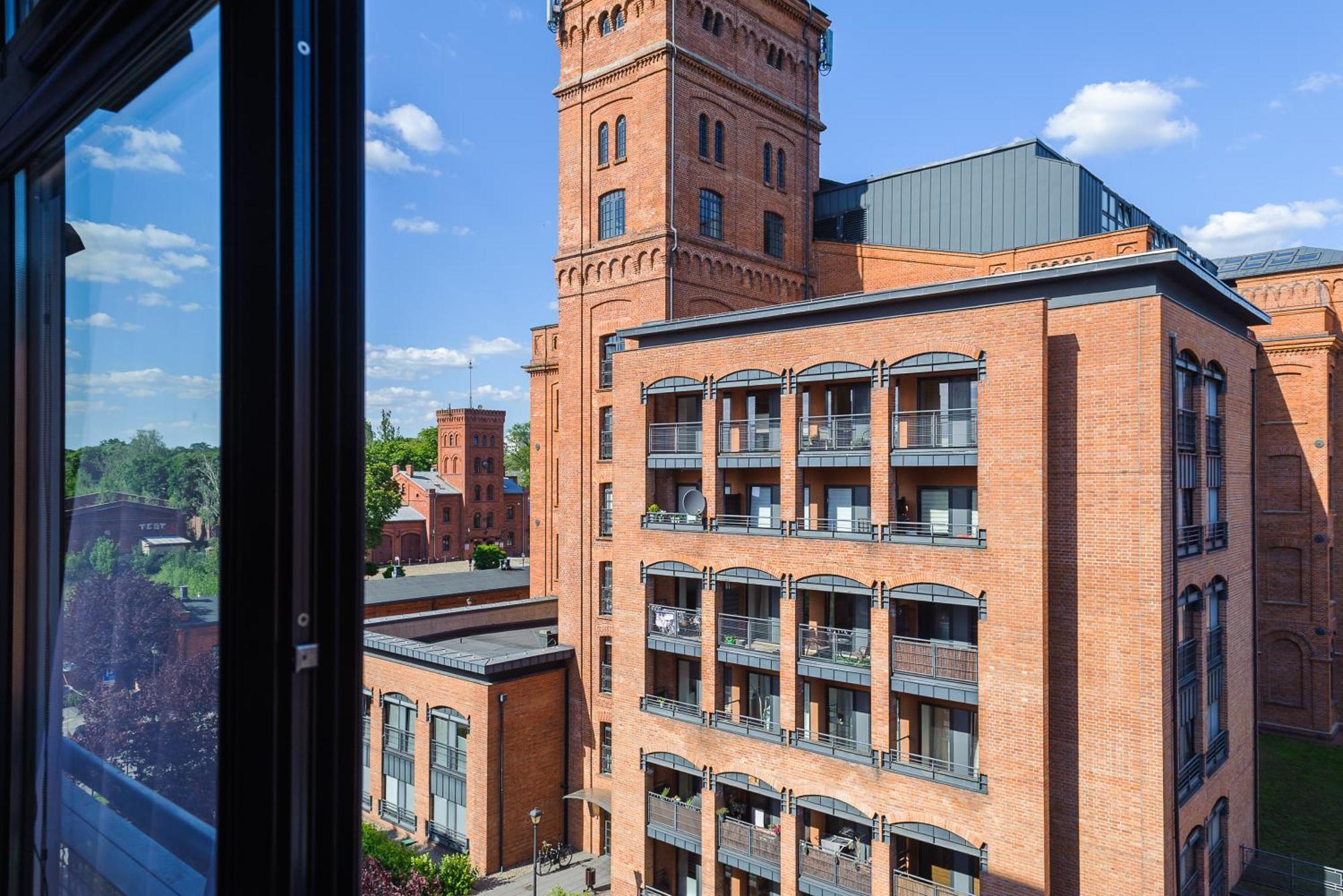 Lumina Loft Tymienieckiego With A View Of The Lake Лодзь Екстер'єр фото